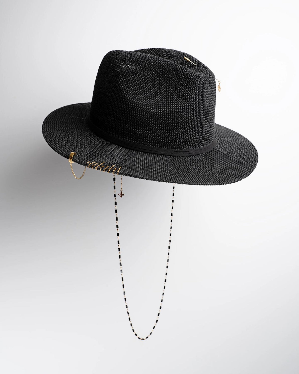 Monochic Fedora