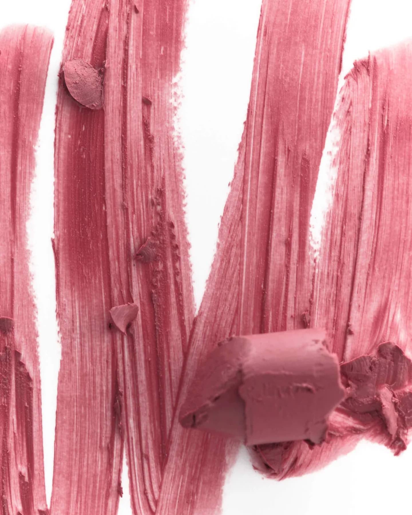 PEPTIDE LIP SHAPE PRESS